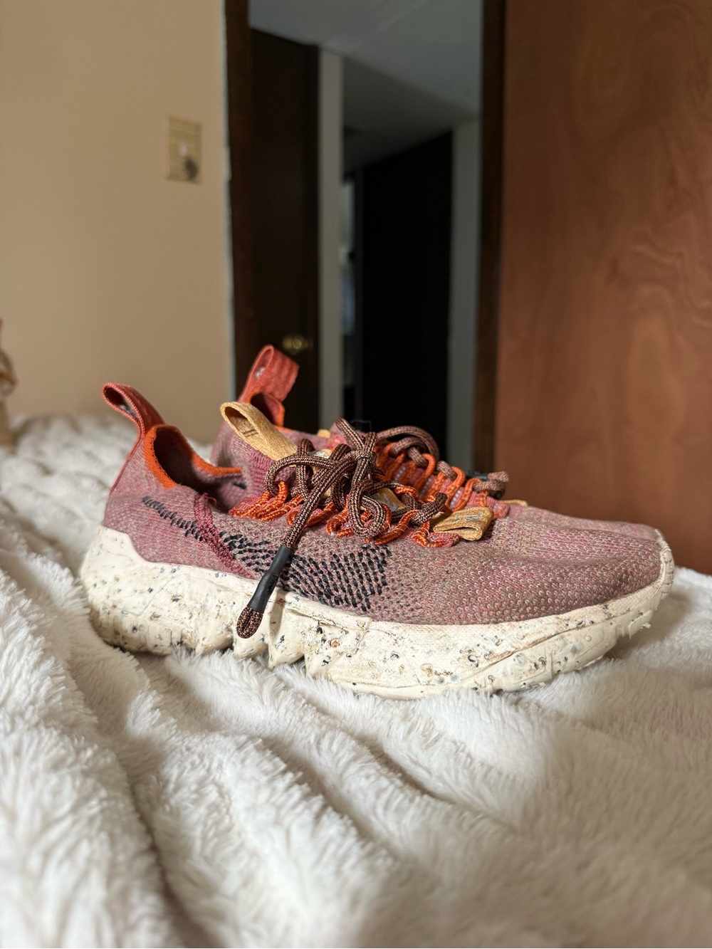 Unisex Nike Space Hippies - Size 4.5 Men’s/6 Women’s